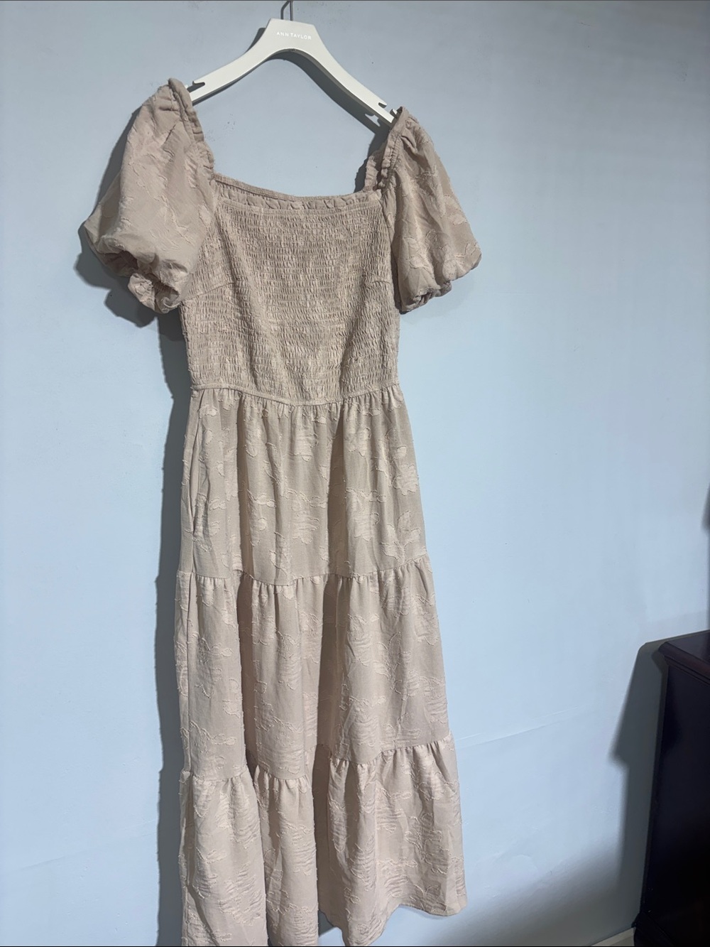 Pretty garden medium DreSS NWT